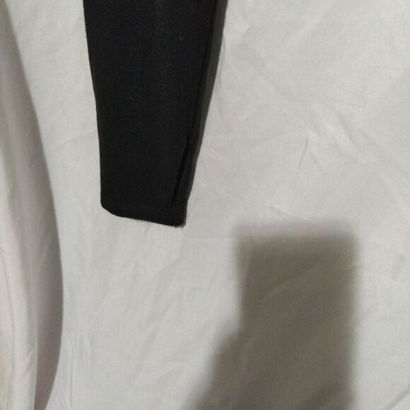 FOREVER 21 Cropped Hooded Sweatshirt Women's Size M BLACK STRETCH Hoodie - Picture 5 of 8